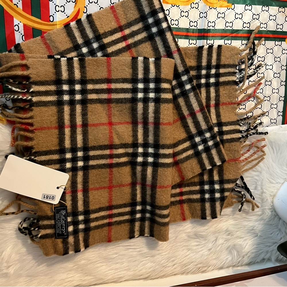 BURBERRY Plaid cashmere Scarf